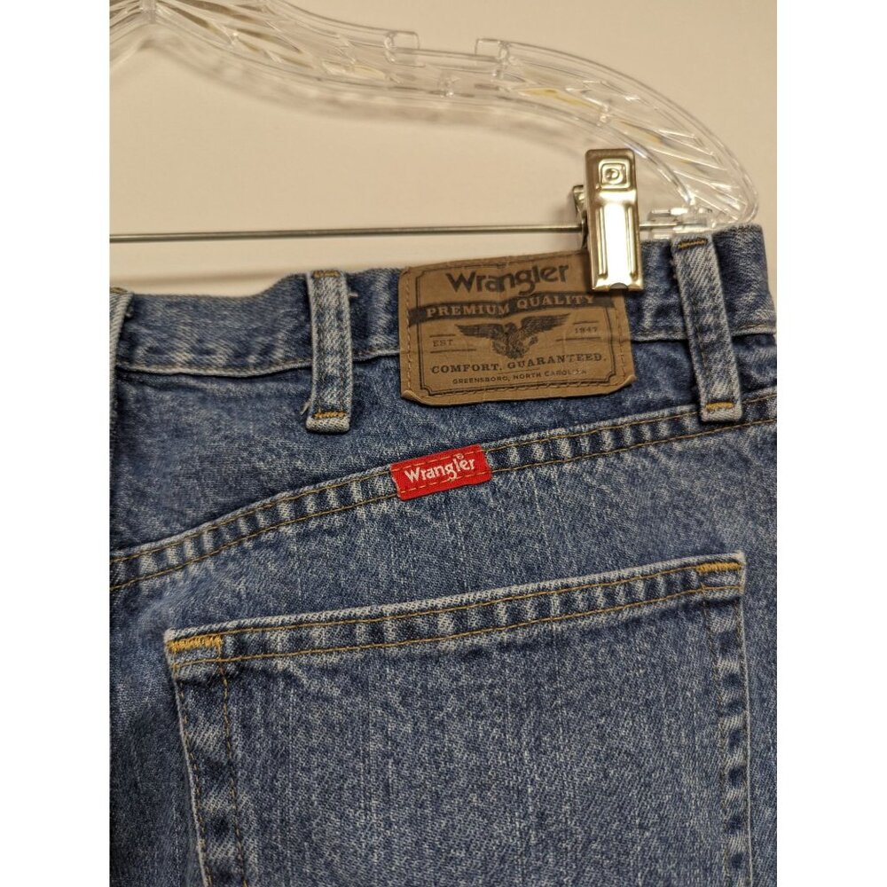 Mens Wrangler Blue Jeans Denim Size 34 X 32 - Picture 3 of 5